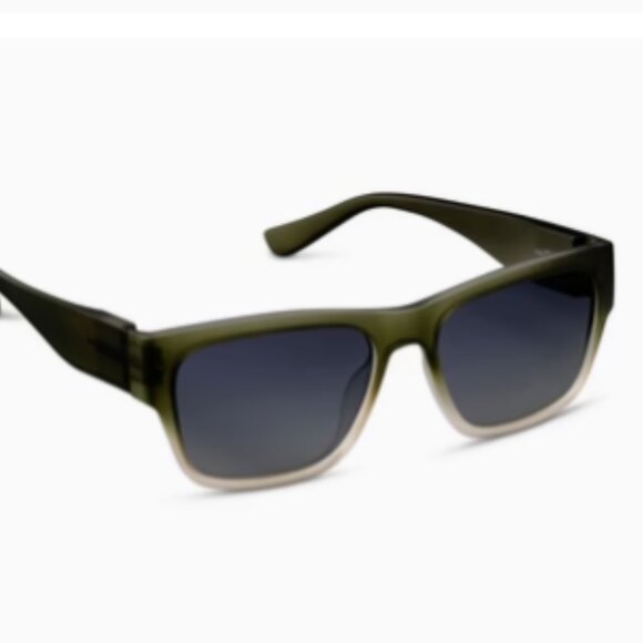 Peepers Sun Hank Bifocal in Sage Green Ombre - Picture 2 of 3